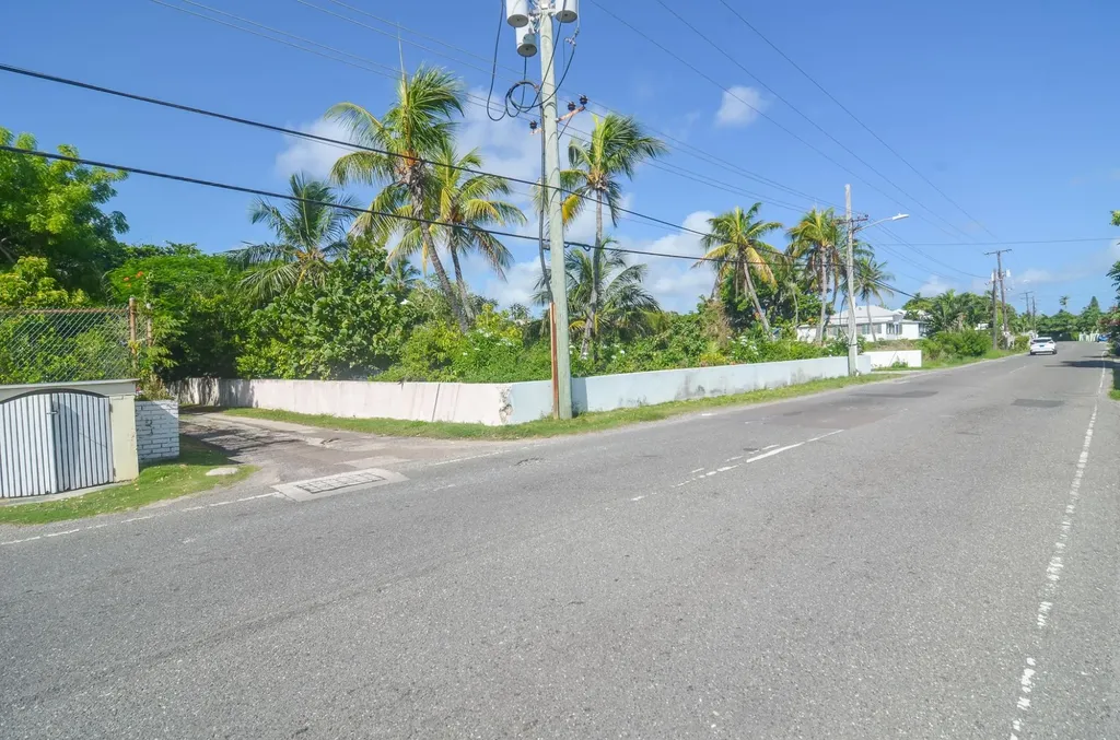 Eastern Road New Providence Paradise Island BS — photo 12