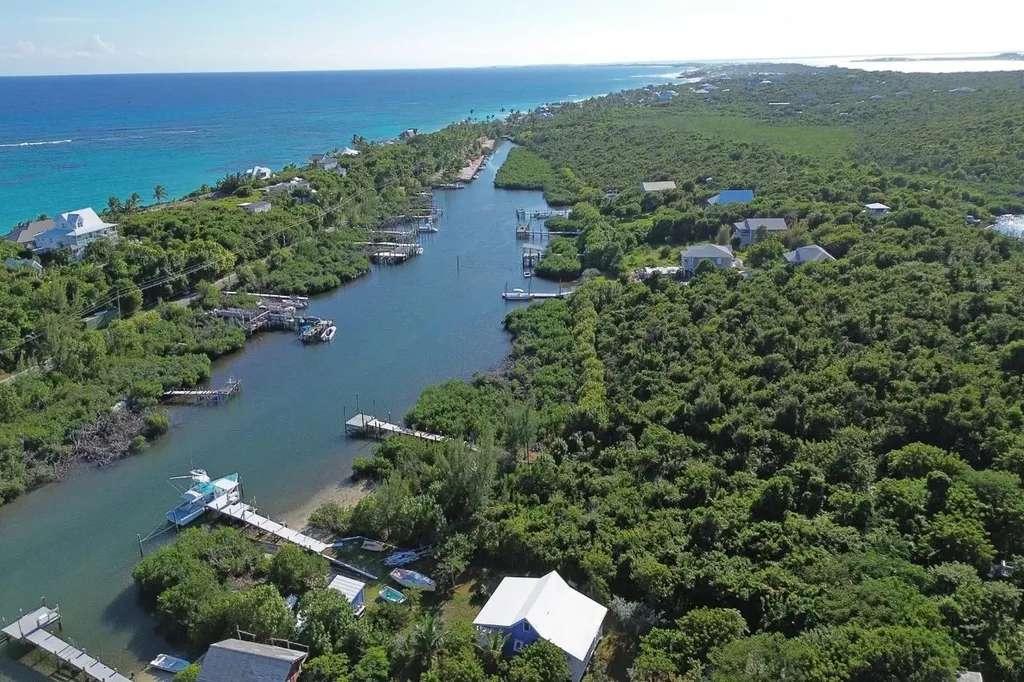 Nigh Life Abaco BS — photo 5