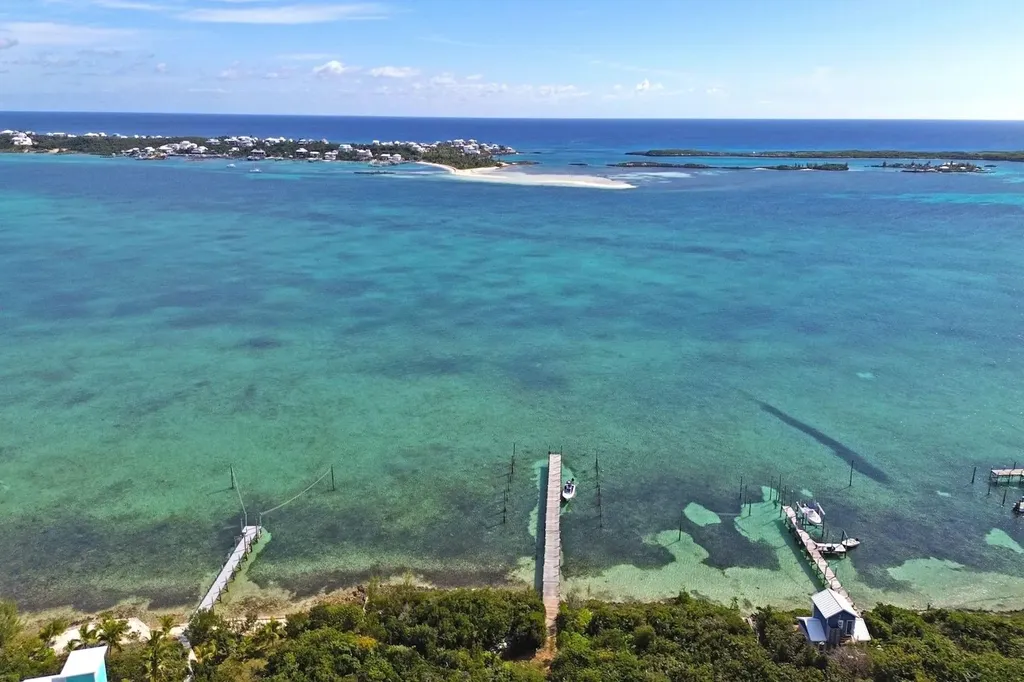 Lot W7 In Jacks Jungle Abaco BS — photo 11