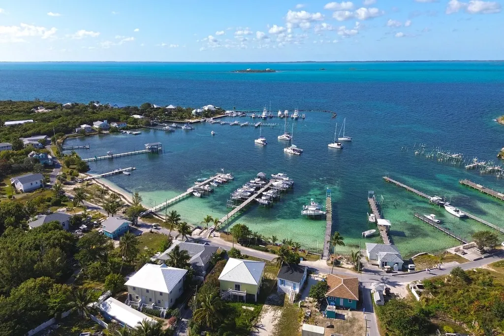 Settlement Beachfront Abaco BS — photo 11