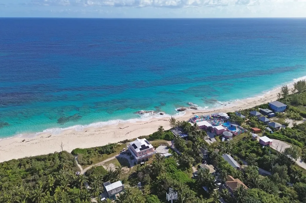 Settlement Beachfront Abaco BS — photo 9