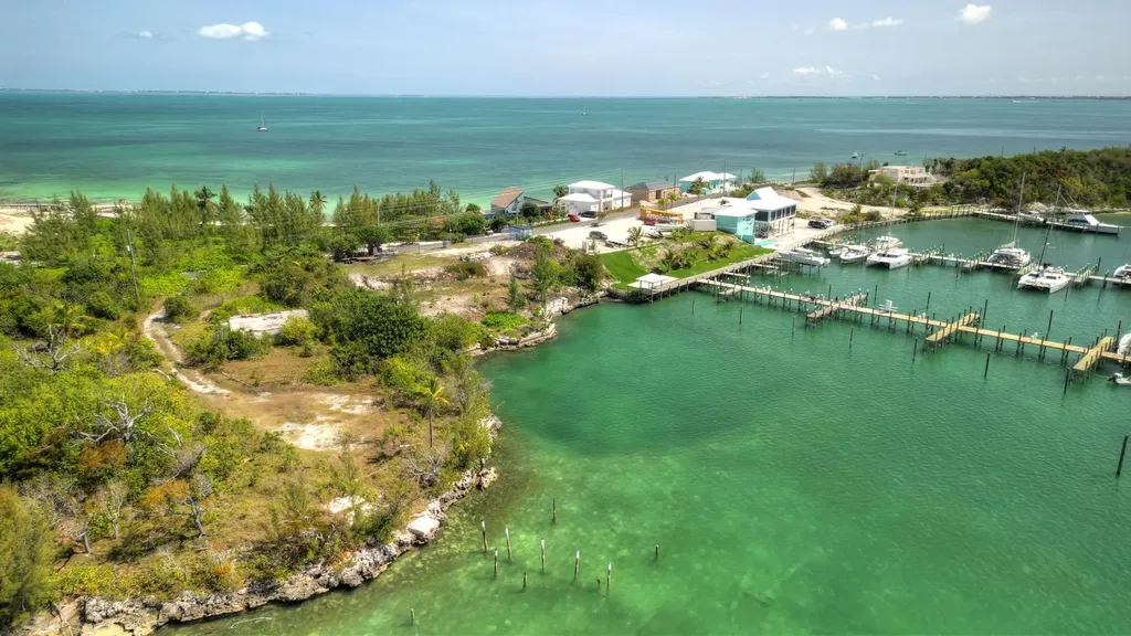 Lot 4, Pelican Shores Abaco BS — photo 2