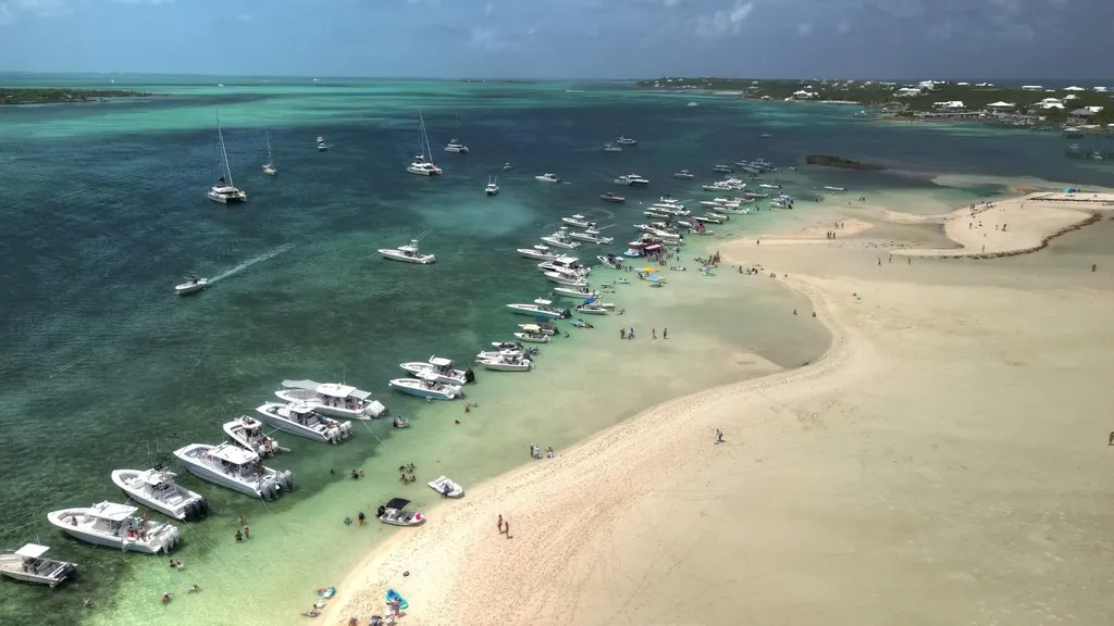 Lot 4, Pelican Shores Abaco BS — photo 9
