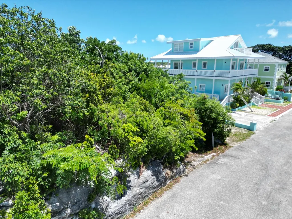 Sunrise Bay 37 Abaco BS — photo 5