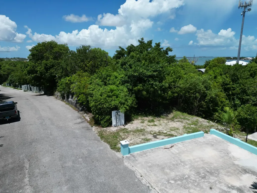 Sunrise Bay 37 Abaco BS — photo 6