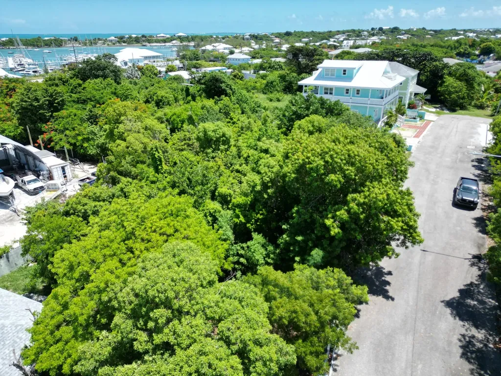 Sunrise Bay 37 Abaco BS — photo 7