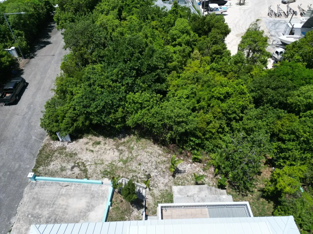 Sunrise Bay 37 Abaco BS — photo 10