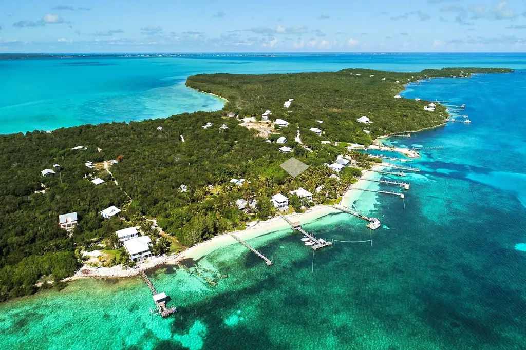 East Breeze, Lot 123 Abaco BS — photo 2