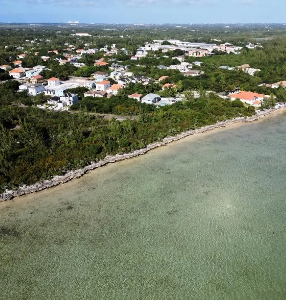 Venice Bay Oceanfront Lot New Providence Paradise Island BS — photo 8