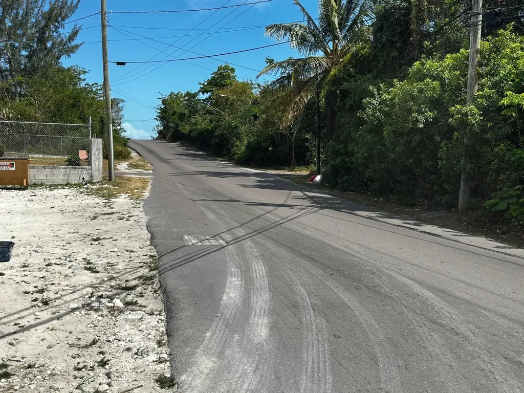 Faith Avenue North 1.4 Acres New Providence Paradise Island BS — photo 6