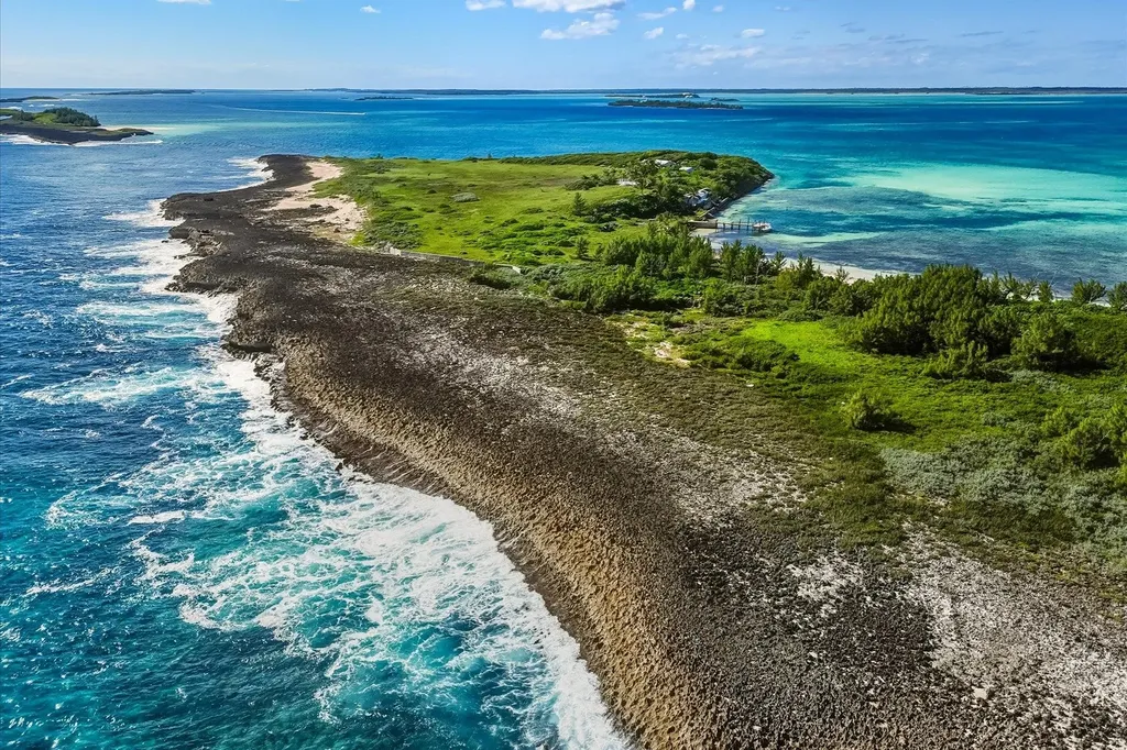 21 Acres South End Tilloo Abaco BS — photo 9
