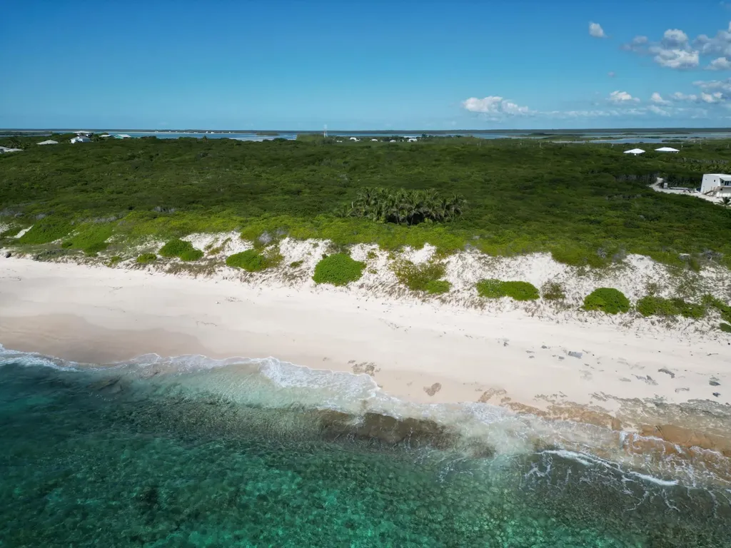 Cherokee Hilltop 6 Acres Abaco BS — photo 11