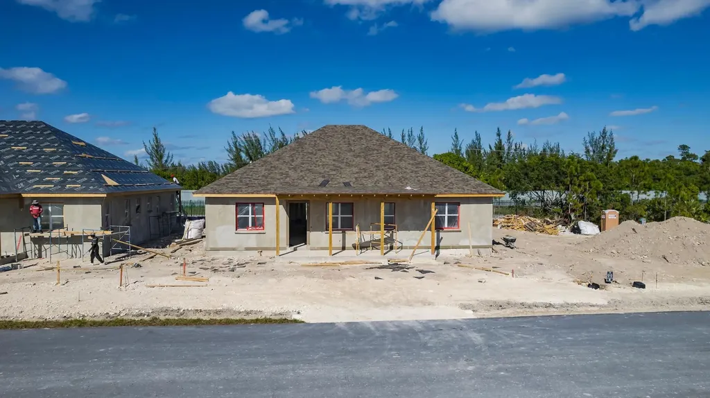 Lot 5, Windsor Lakes New Providence Paradise Island BS — photo 5