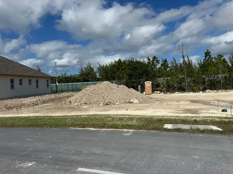 Lot 5, Windsor Lakes New Providence Paradise Island BS — photo 8