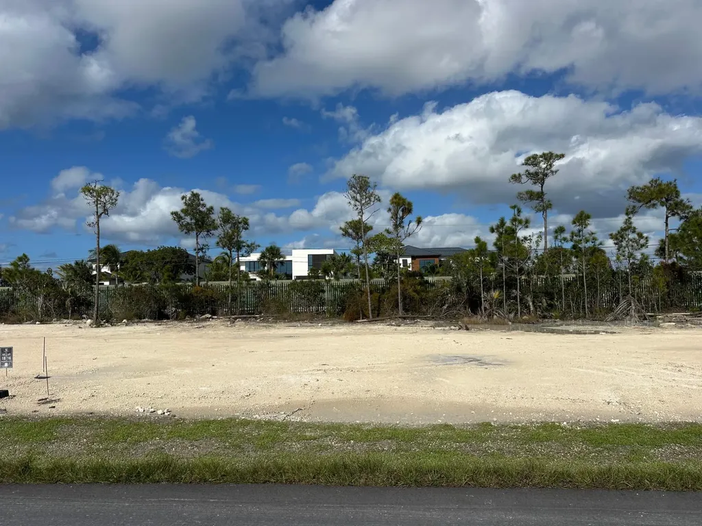 Lot 16, Windsor Lakes New Providence Paradise Island BS — photo 2