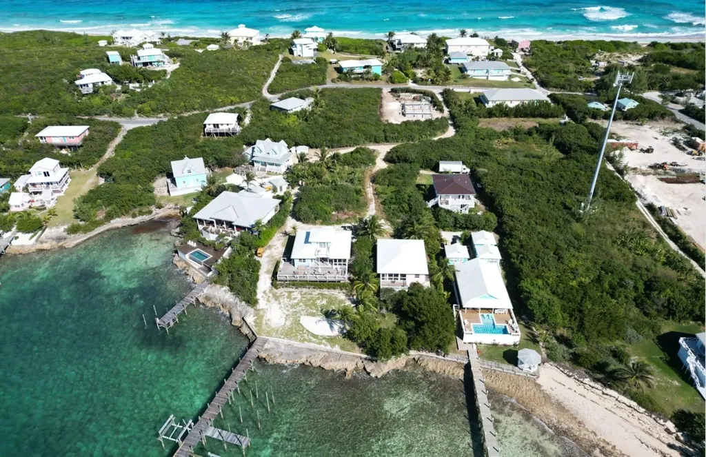 Shipwrecked Subdivision Abaco BS — photo 4