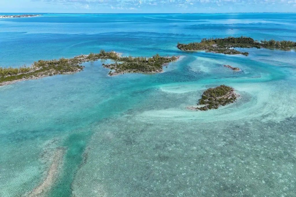 Turtle Cove, The Landing 11 Abaco BS — photo 2