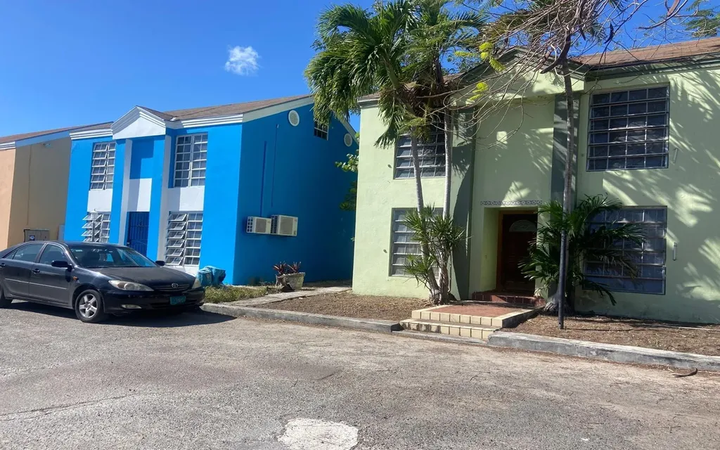 Gated Lot In Cable Beach New Providence Paradise Island BS — photo 11