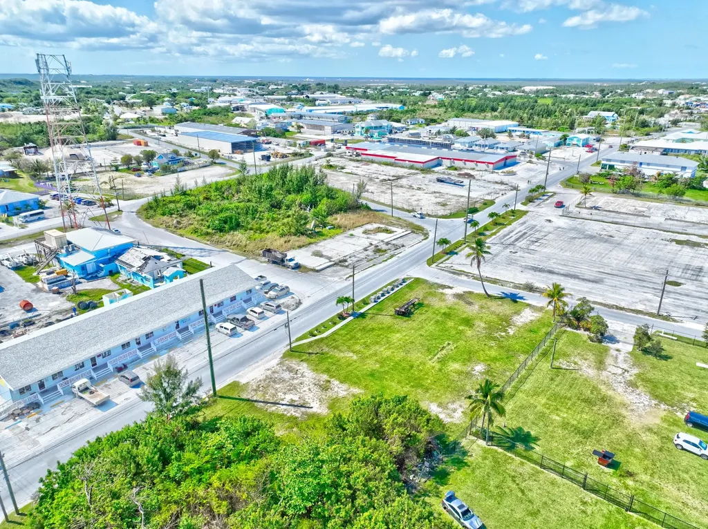 Downtown Marsh Harbour Abaco BS — photo 11