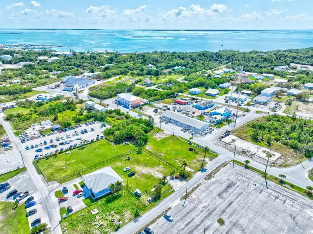 Downtown Marsh Harbour Abaco BS — photo 8