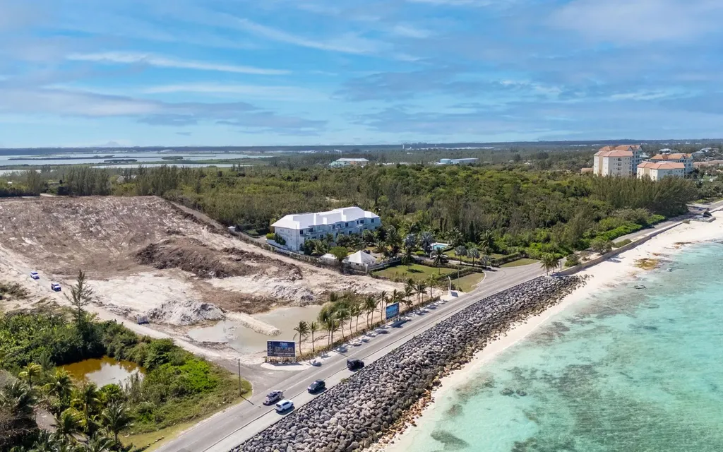 Oceanfront Parcel New Providence Paradise Island BS — photo 4