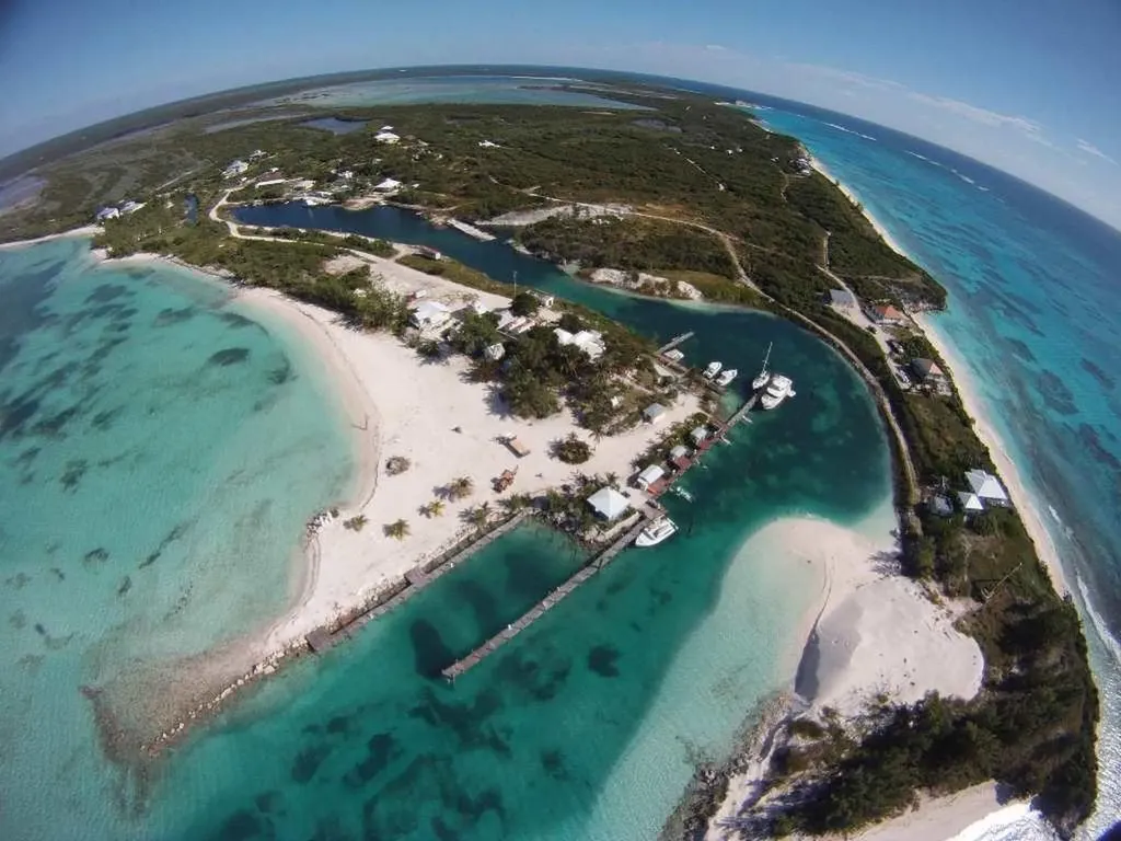 Beachfront Lot 23 Rum Cay Rum Cay BS — photo 5