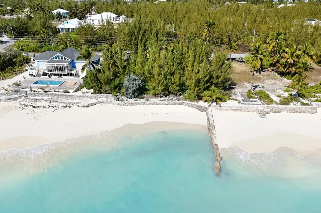 Windward Beachfront Lot Abaco BS — photo 9