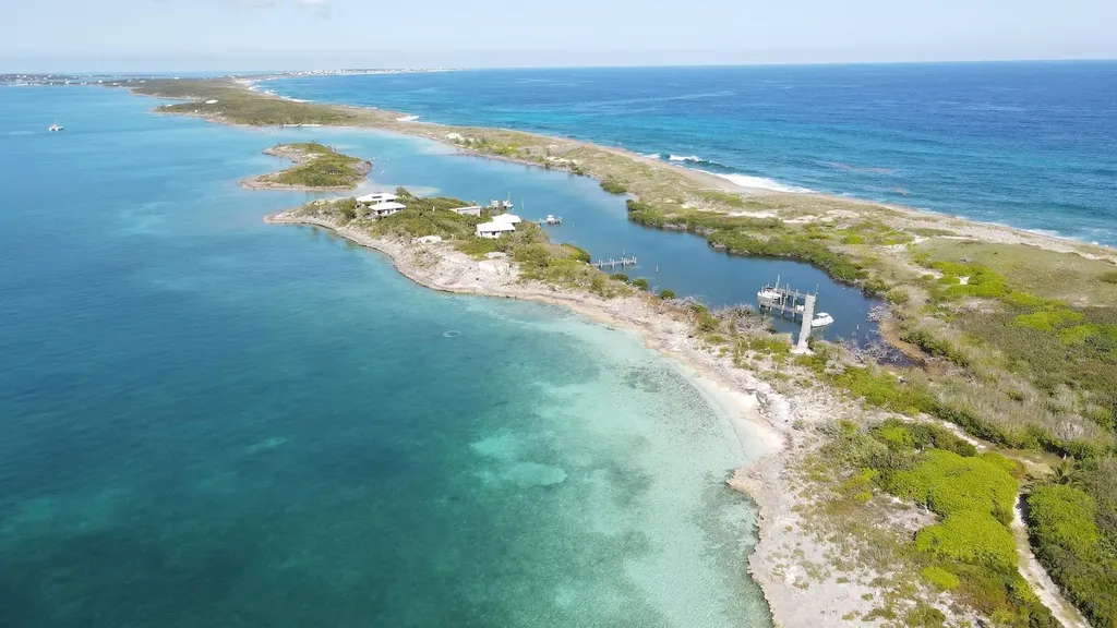 Lots 2 & 3, Tilloo Pond Abaco BS — photo 11