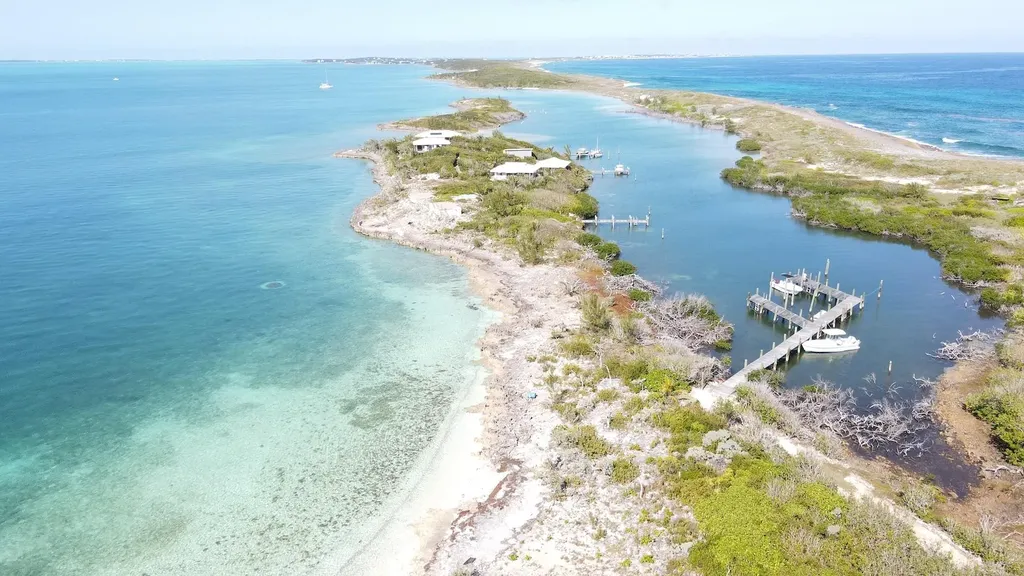 Lots 2 & 3, Tilloo Pond Abaco BS — photo 4