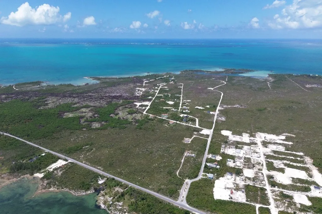 Bahama Coral Island Lot 3 Abaco BS — photo 7