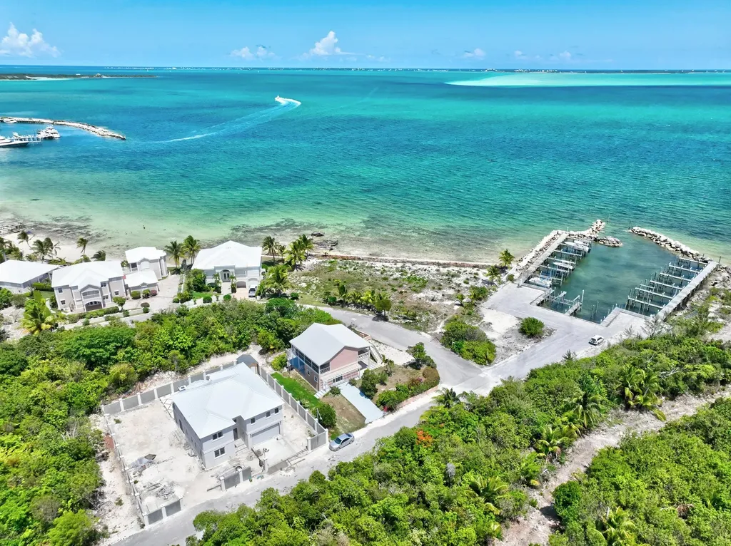 Sunrise Bayfront Lot 18 Abaco BS — photo 11