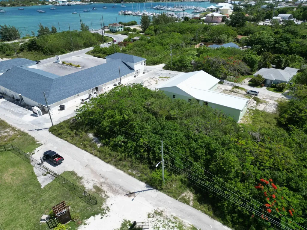 Soldier Road 2 Abaco BS — photo 7