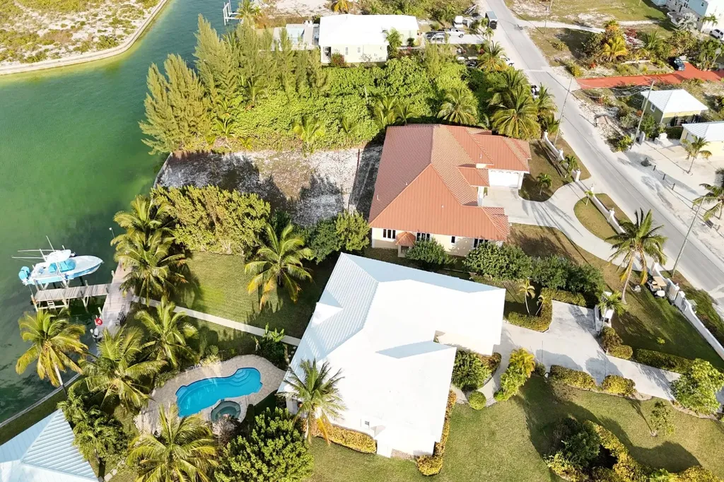 Canal Lot 13 Galleon Dr Lot 13,bay Abaco BS — photo 12