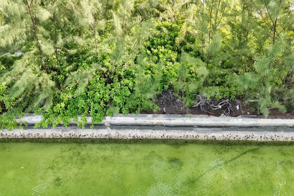 Canal Lot 13 Galleon Dr Lot 13,bay Abaco BS — photo 4