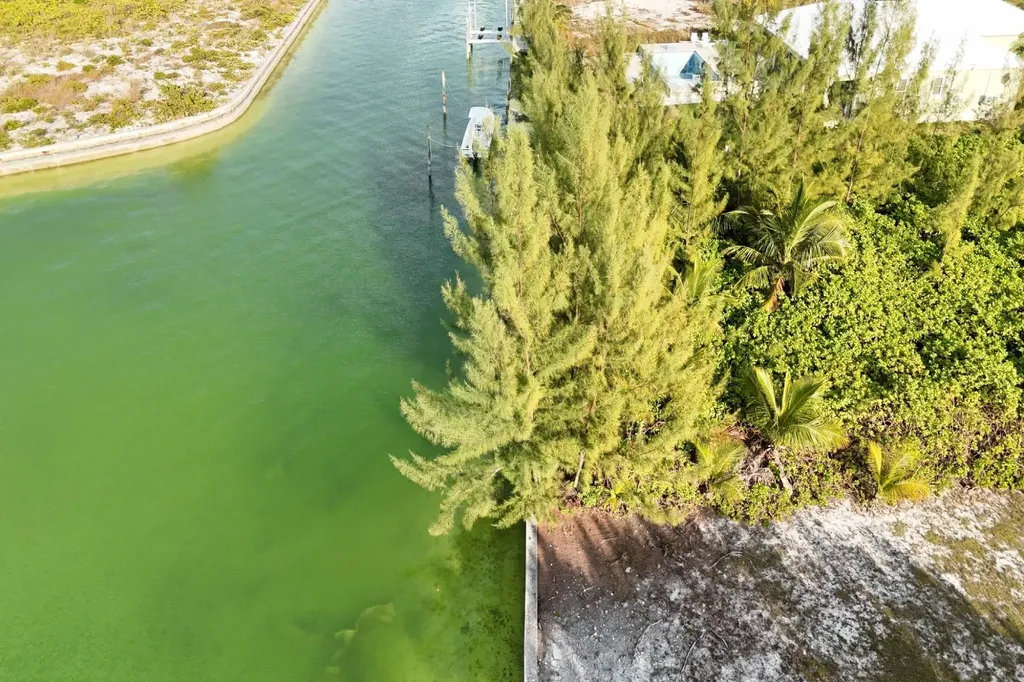 Canal Lot 13 Galleon Dr Lot 13,bay Abaco BS — photo 5
