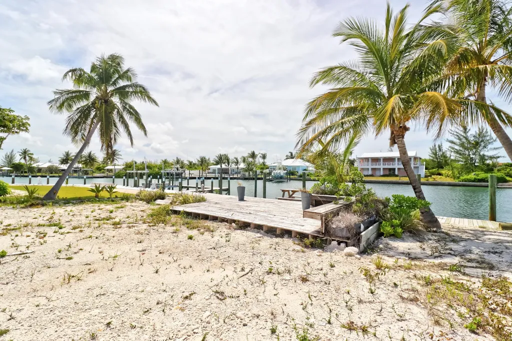 Lot 5 Blk 187 Brigantine Abaco BS — photo 11