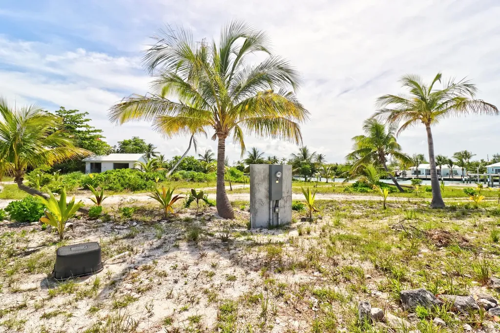 Lot 5 Blk 187 Brigantine Abaco BS — photo 12
