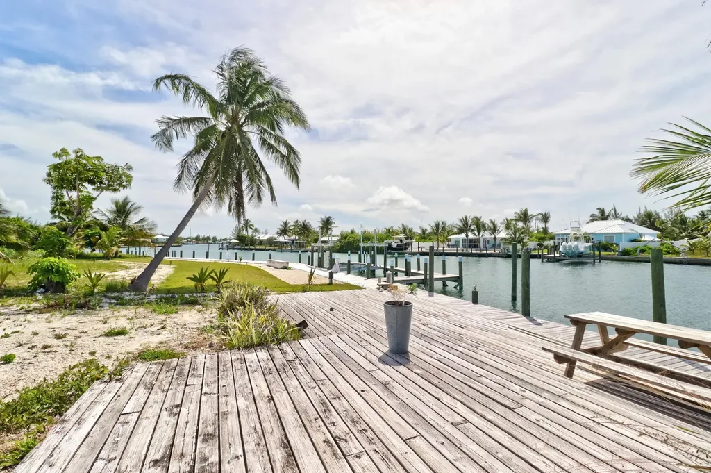 Lot 5 Blk 187 Brigantine Abaco BS — photo 7