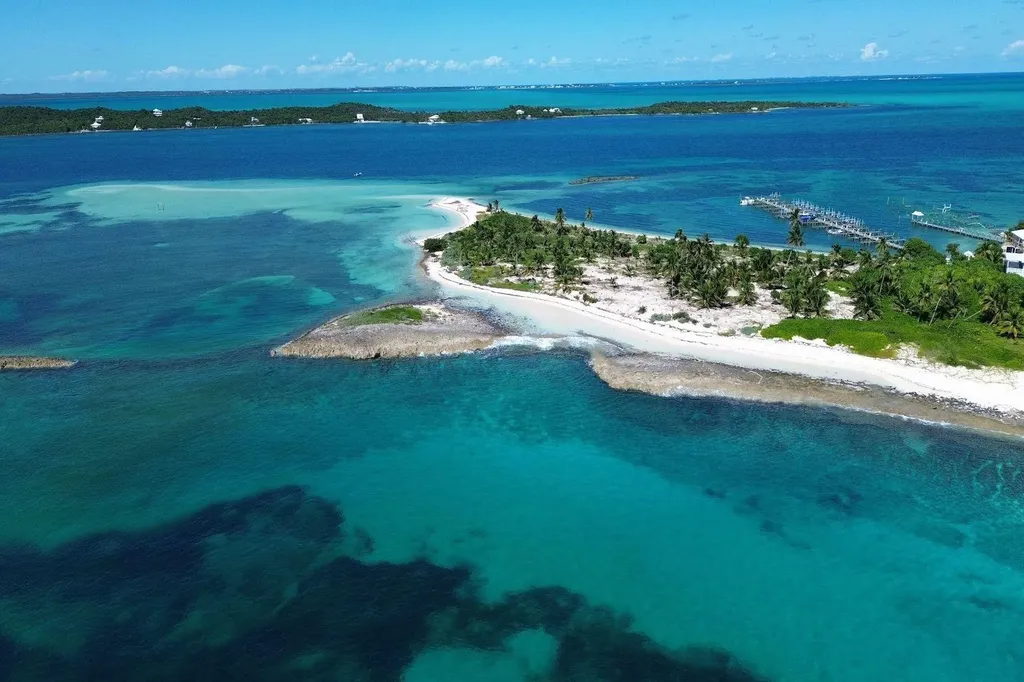 Sea Shine Lot 83 Abaco BS — photo 11