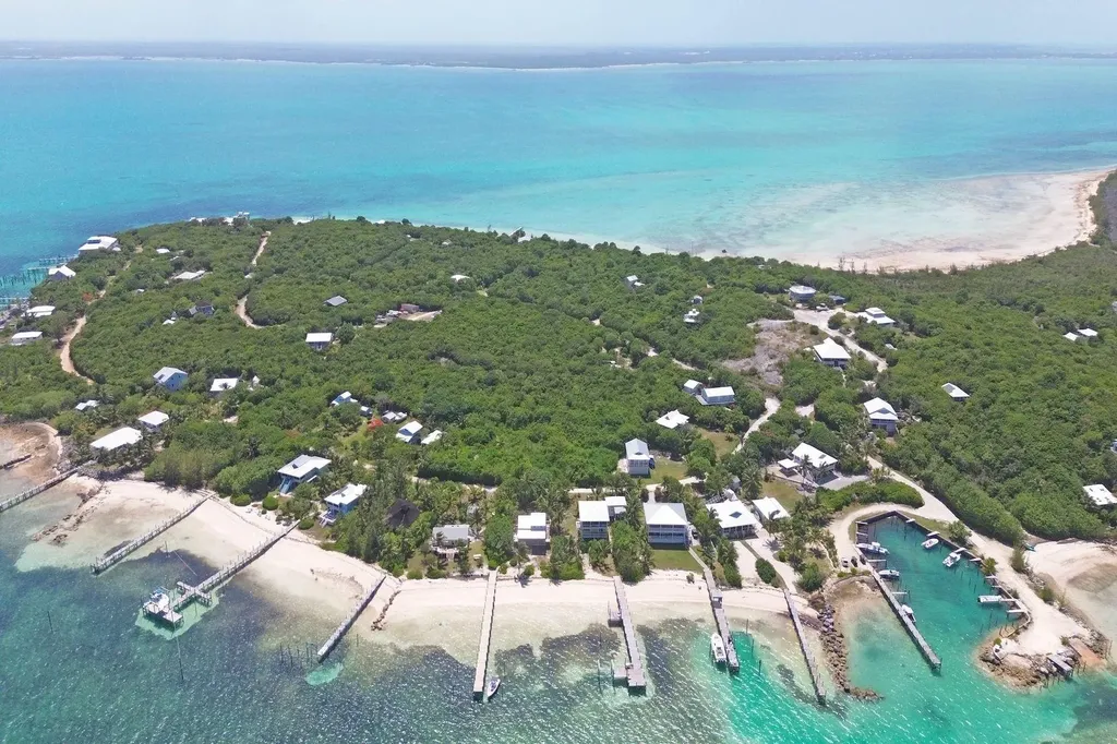 Sea Shine Lot 83 Abaco BS — photo 4
