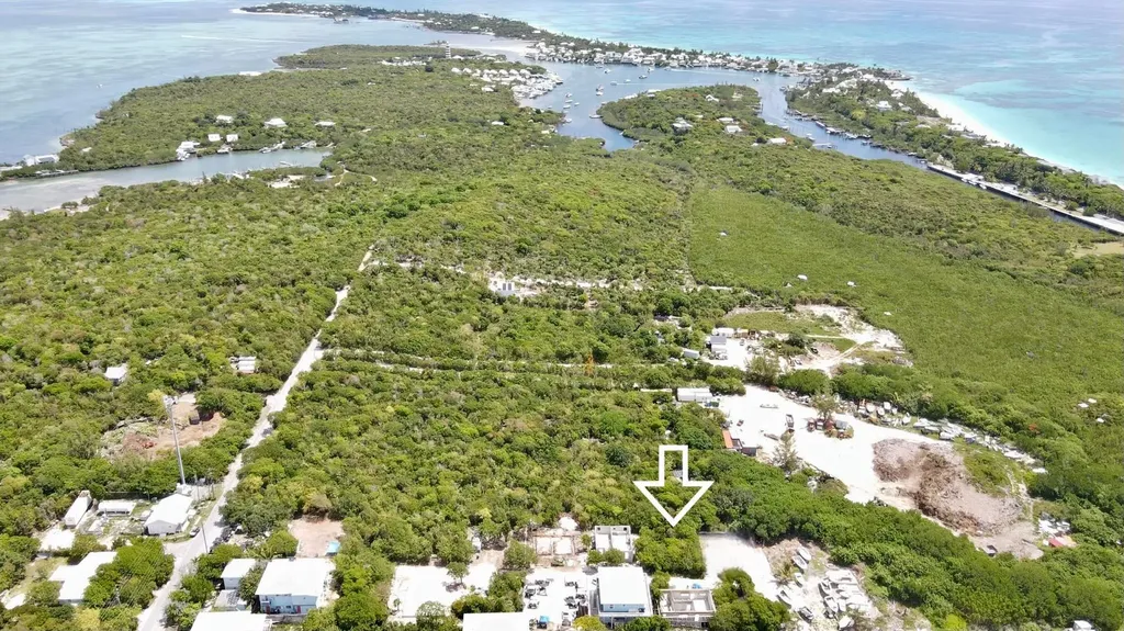 Lot 8 Just Enough, Hope T Abaco BS — photo 4