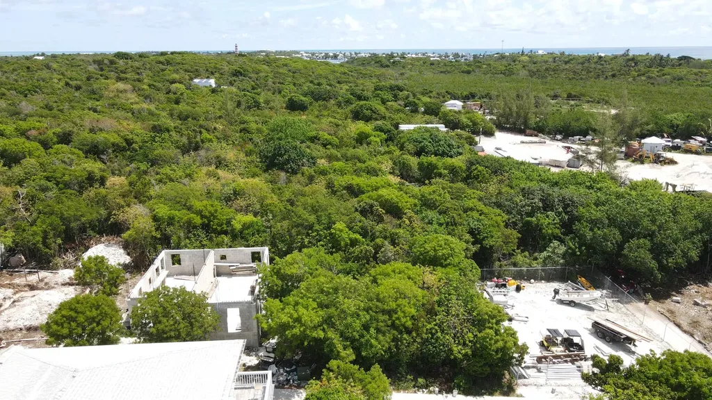 Lot 8 Just Enough, Hope T Abaco BS — photo 5