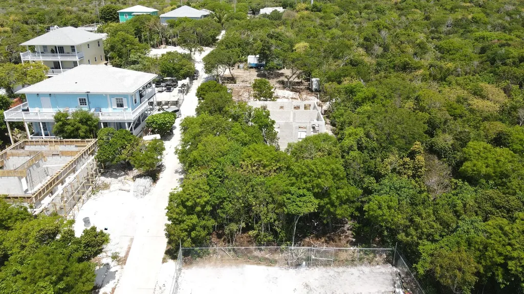 Lot 8 Just Enough, Hope T Abaco BS — photo 6