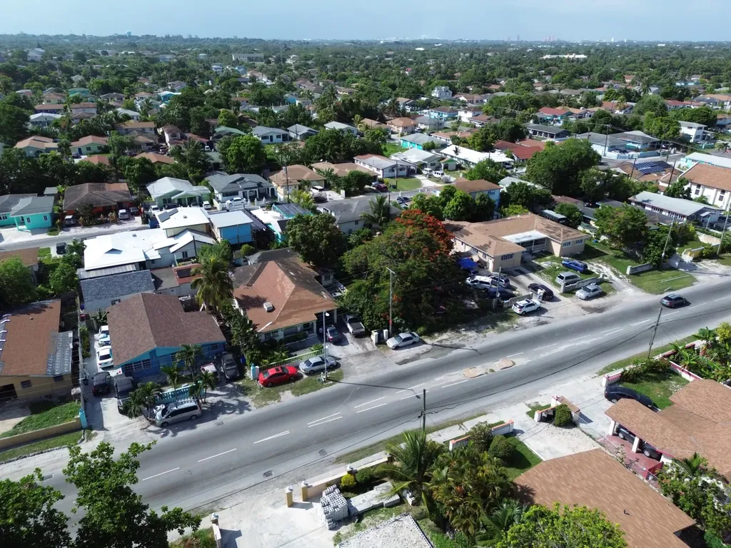 Bamboo Boulevard New Providence Paradise Island BS — photo 3