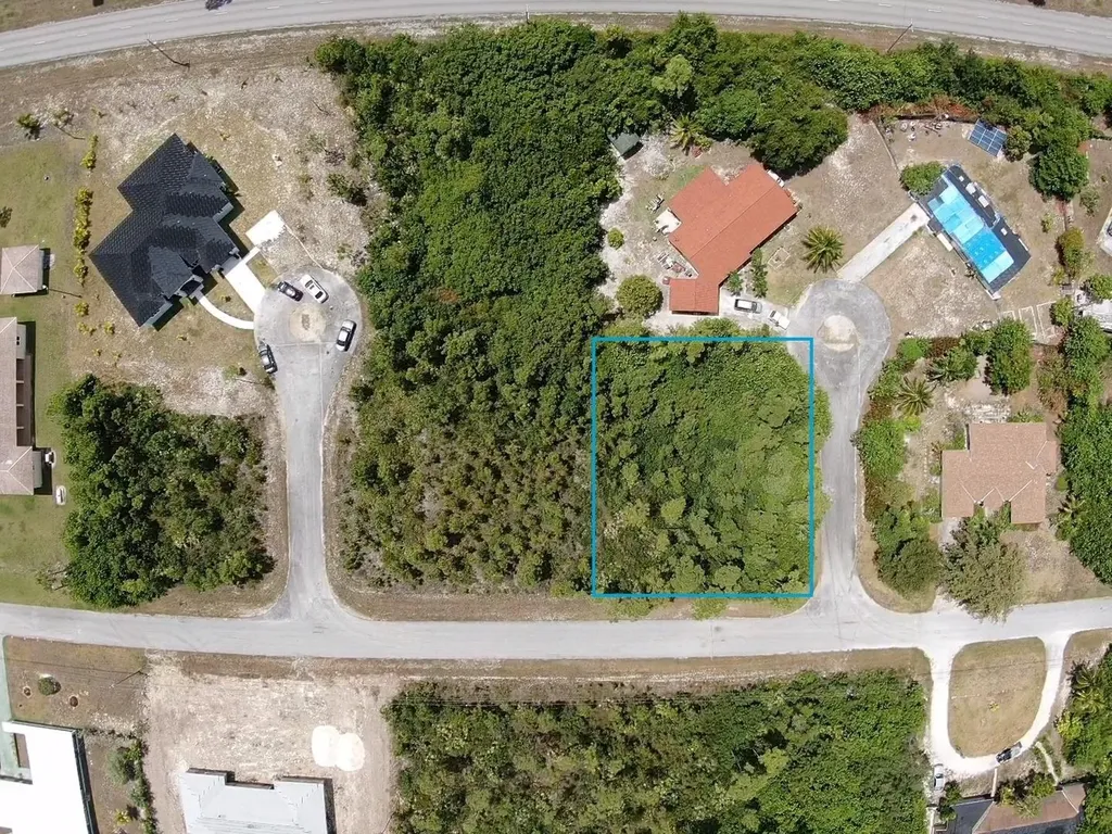 Albacore Drive, Greening 9 Grand Bahama Freeport BS — photo 5