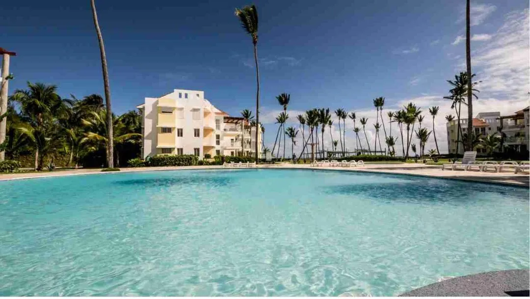 Astonishing Beachfront three-bedroom condo for sale, ideal for Airbnb at Punta Cana — photo 3
