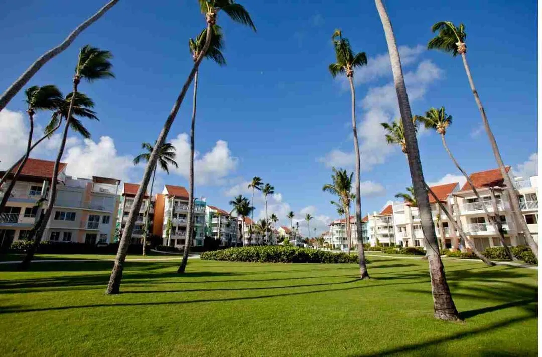 Astonishing Beachfront three-bedroom condo for sale, ideal for Airbnb at Punta Cana — photo 4