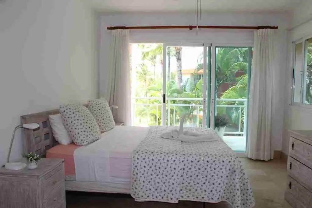 Attractive and Modern Two-Bedroom apartment condo for sale in Punta Cana by the beach — photo 8