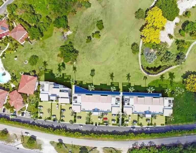 Beautiful and Exclusive Condo for sale with private pool overlooking the golf course at Punta Cana — photo 7