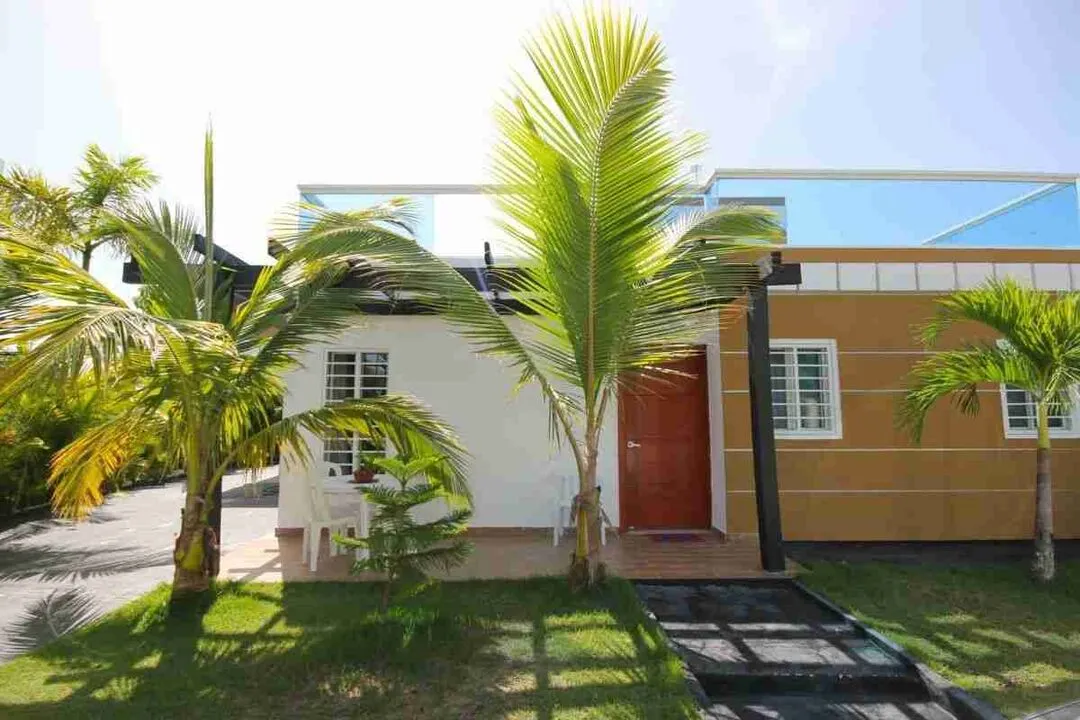 Beautiful two bedroom villa for sale in a gated community 5 minutes from the beach at Punta Cana — photo 1